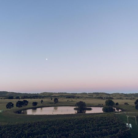 Cleveland Estate Hotel Lance Field Екстериор снимка