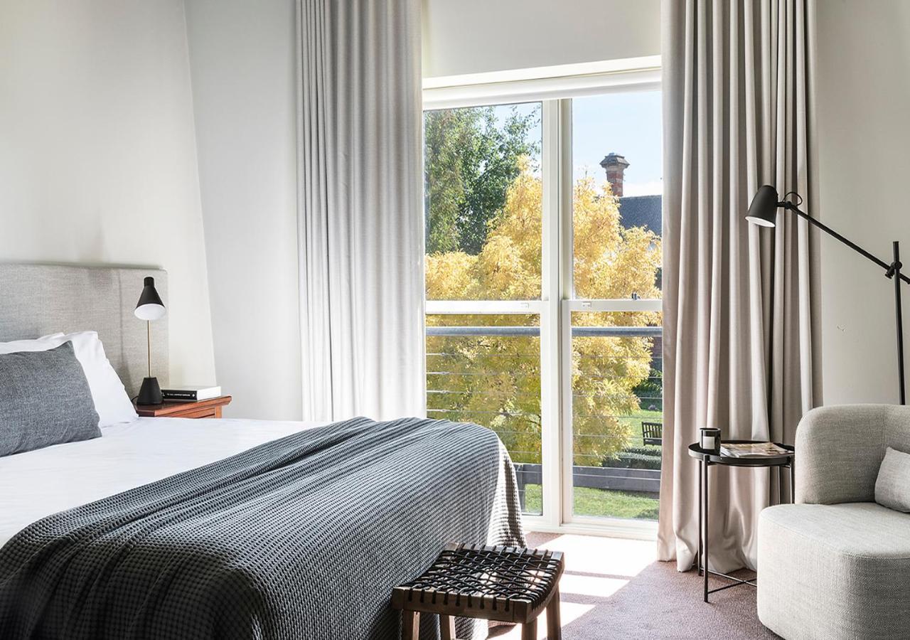 Cleveland Estate Hotel Lance Field Екстериор снимка