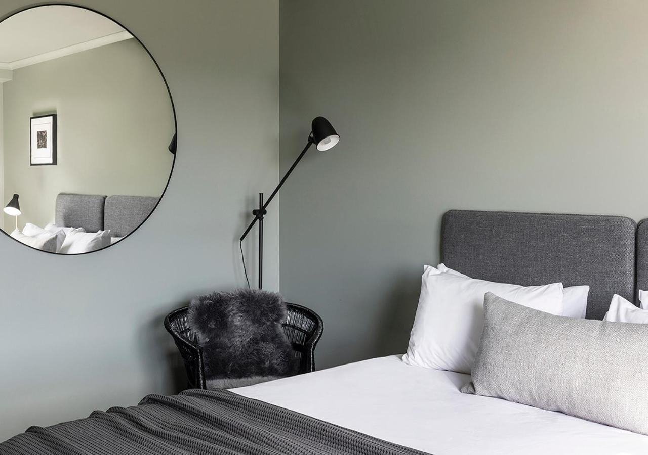 Cleveland Estate Hotel Lance Field Екстериор снимка