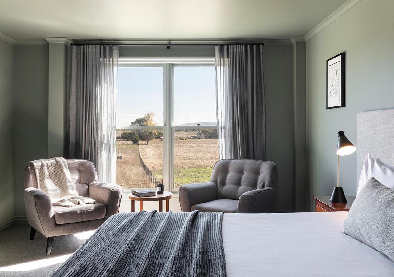 Cleveland Estate Hotel Lance Field Екстериор снимка