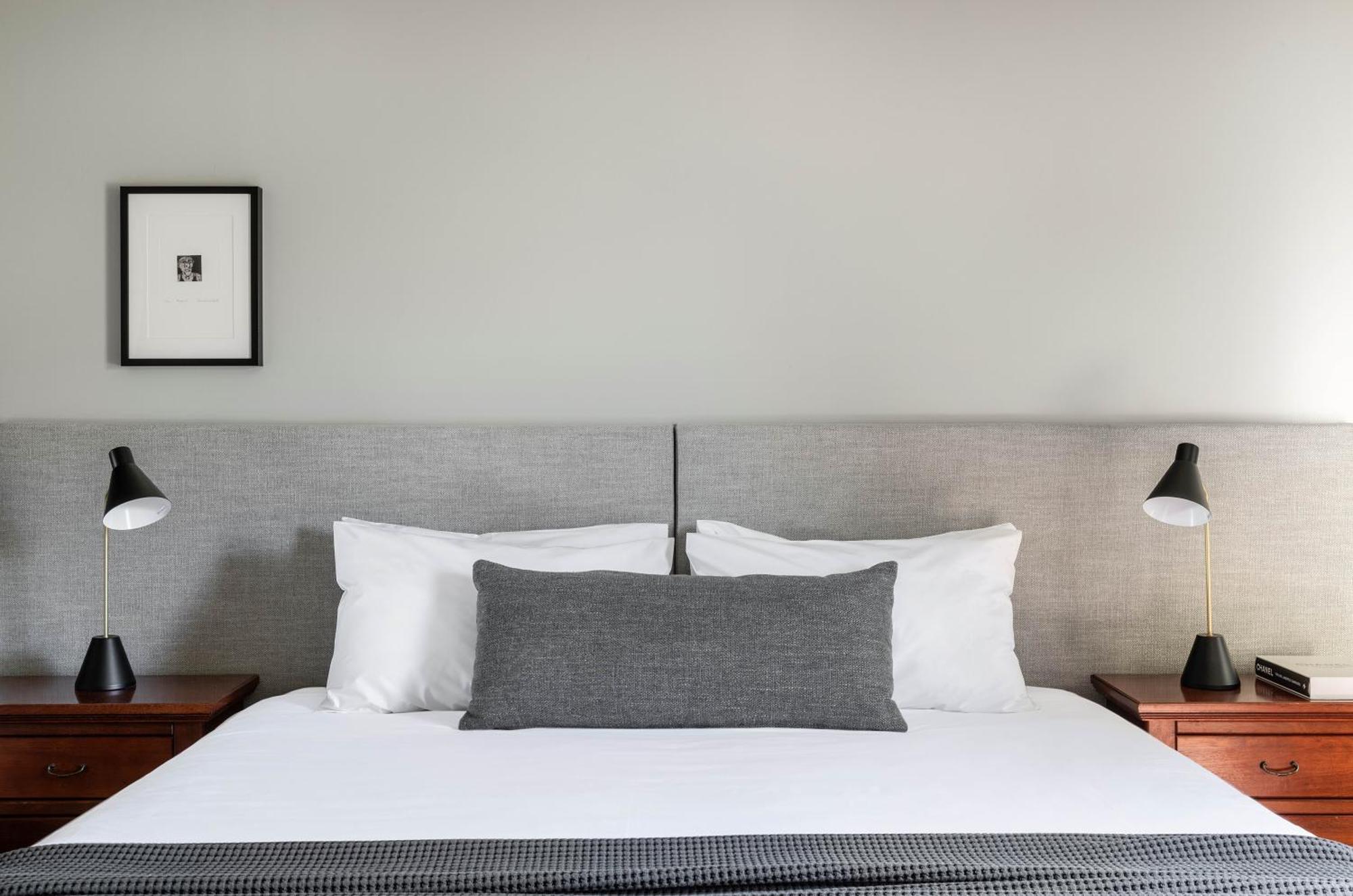 Cleveland Estate Hotel Lance Field Екстериор снимка